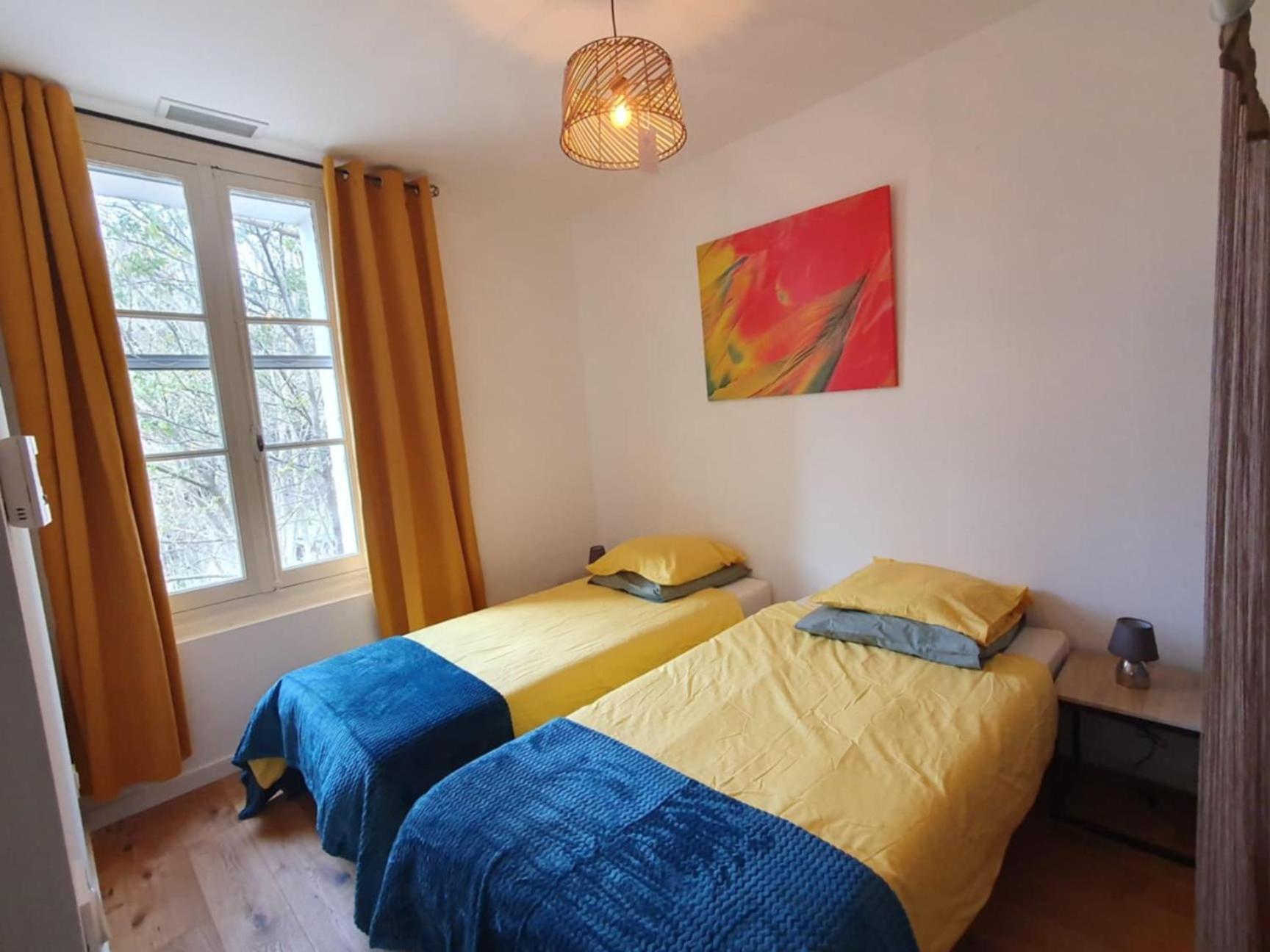 Maison Avec Piscine Location De Vacances Ferme Pedagogique Du Dolmen Le Pouget Εξωτερικό φωτογραφία