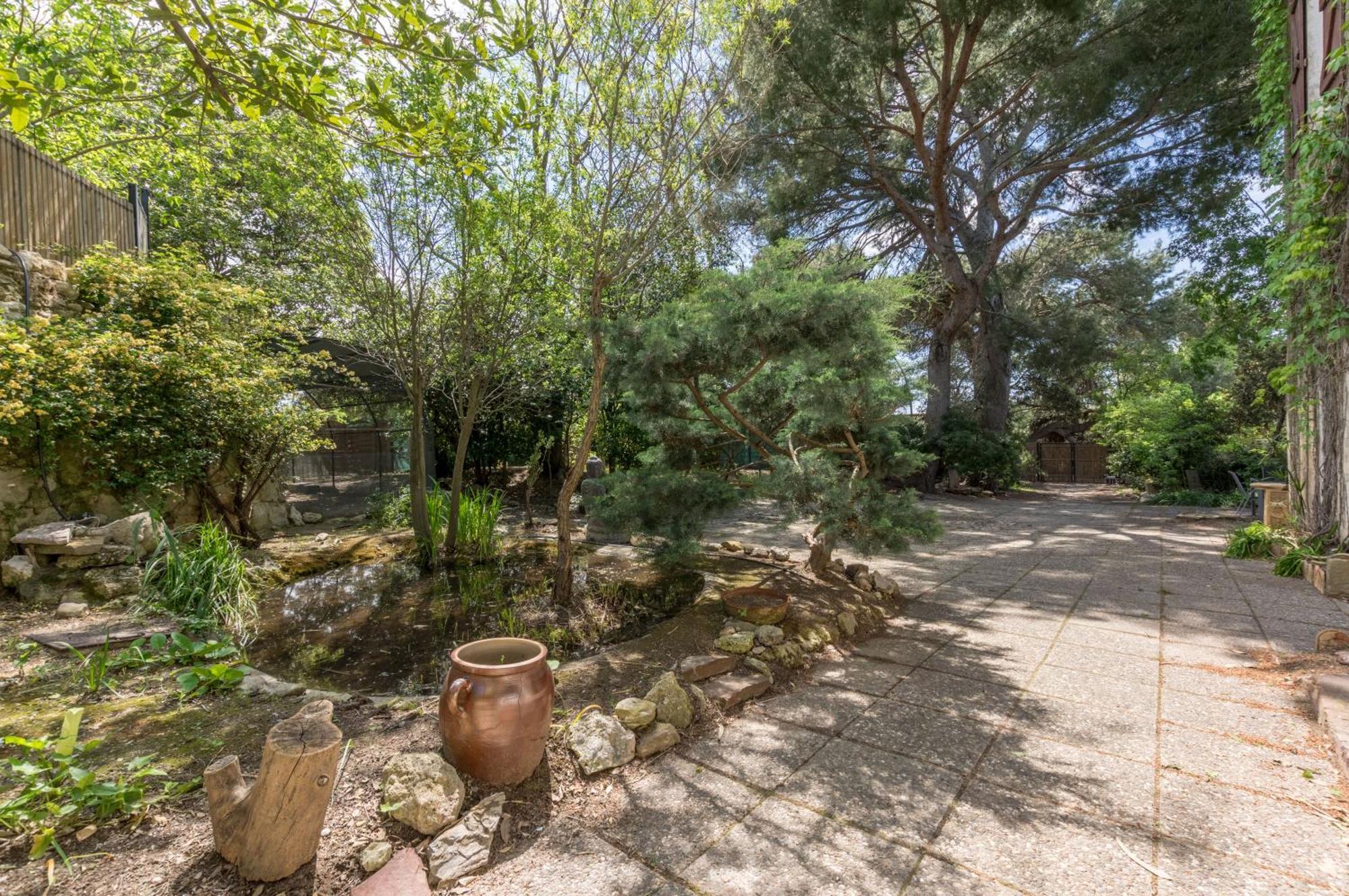 Maison Avec Piscine Location De Vacances Ferme Pedagogique Du Dolmen Le Pouget Εξωτερικό φωτογραφία